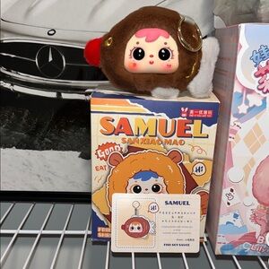SAMUEL Plush Keychain (reveled FishSoy Sauce)